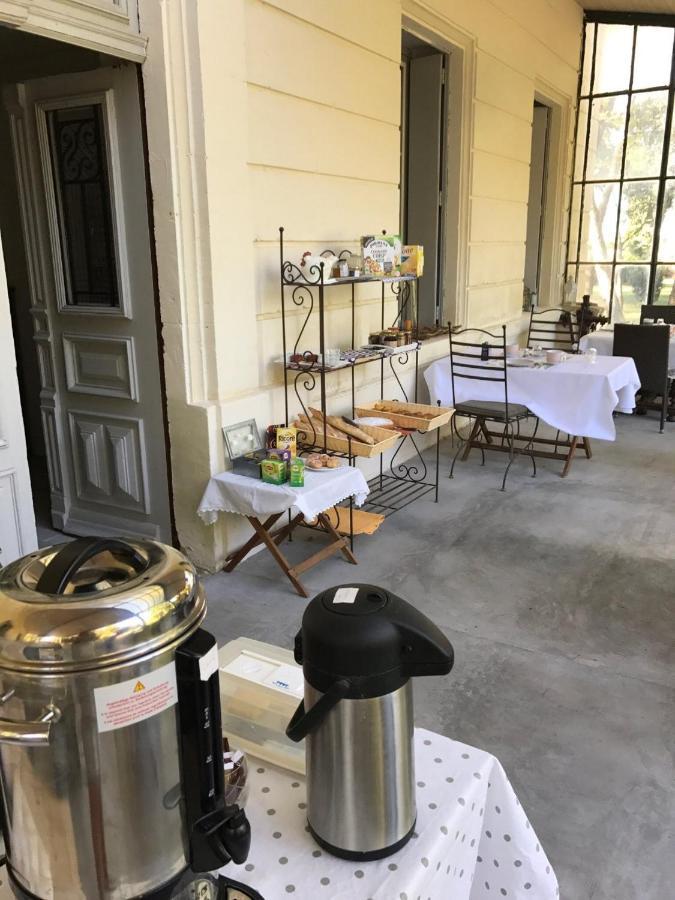 Chateau Sainte Colombe Bed & Breakfast Exterior photo